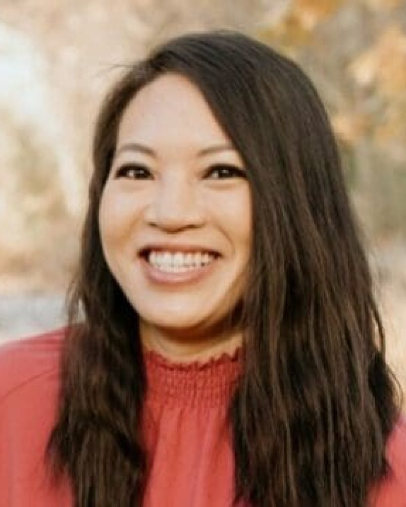 Nguyen, Denise - Headshot