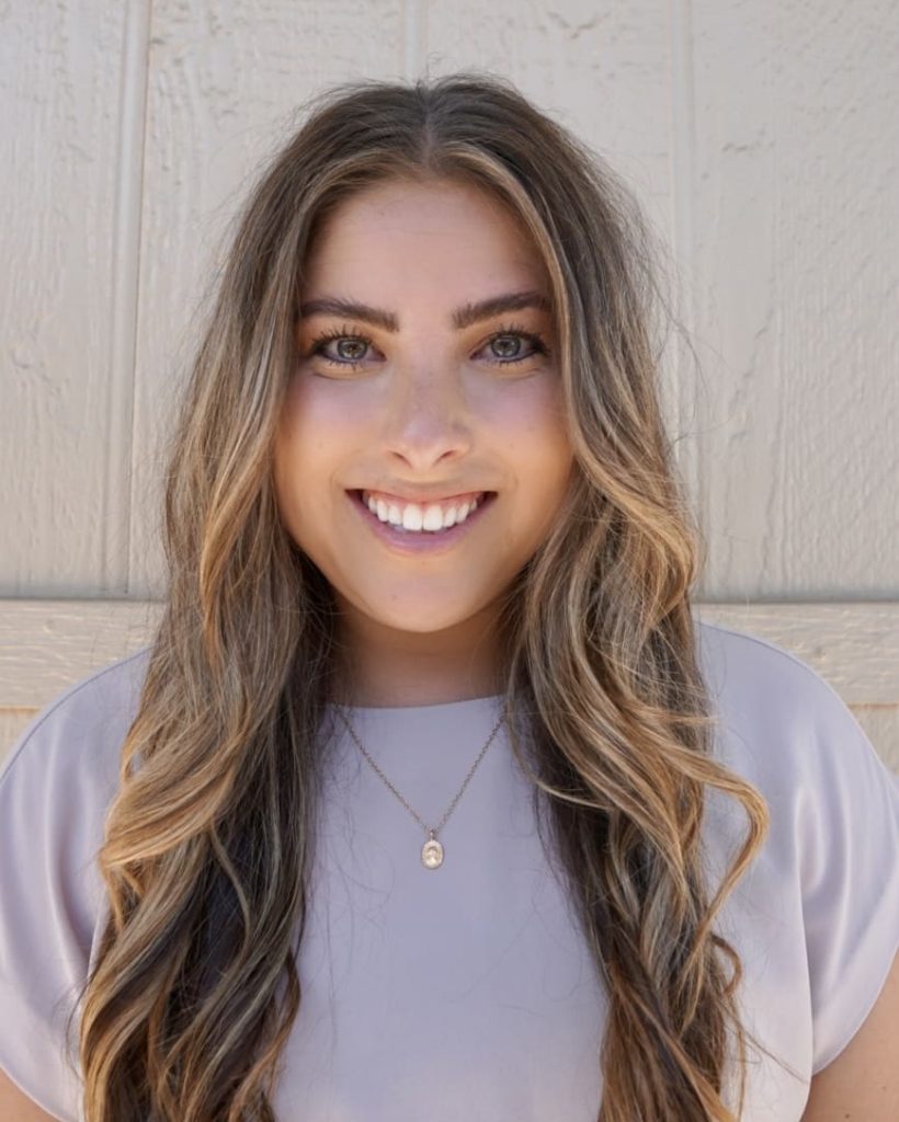 Yzaguire, Kelsey - Photo